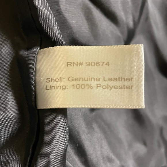 BRAND NEW!!! Boston Proper Women's Sleek Black Leather Vest - Picture 2 of 8